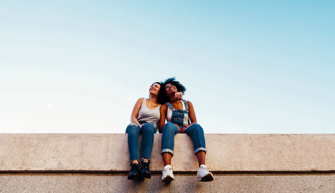 Navigating the Challenges of Long-Distance Friendships in College
